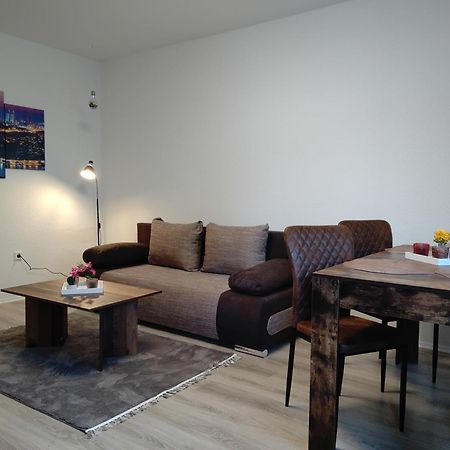 Komfortables Und Ruhiges Apartment เกลเซนเคียร์เคน ภายนอก รูปภาพ