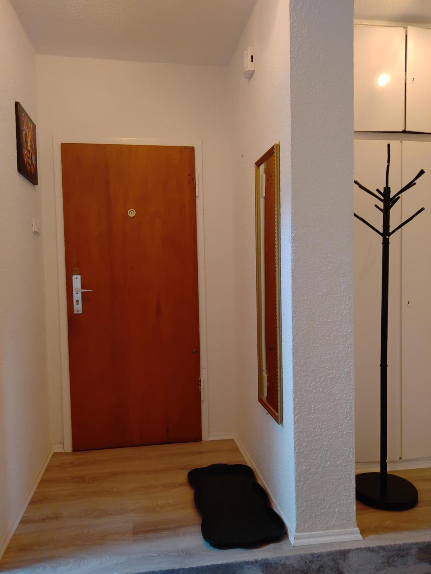 Komfortables Und Ruhiges Apartment เกลเซนเคียร์เคน ภายนอก รูปภาพ
